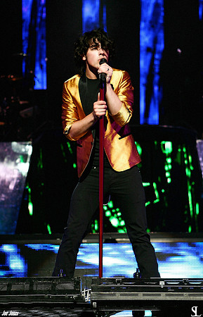 Joe Jonas, Burnin Up Tour Book