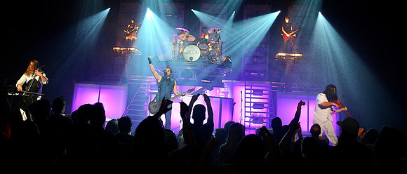 Skillet 2011